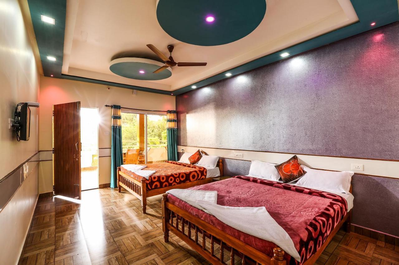 The Midway Jungle Resort Masinagudi Buitenkant foto