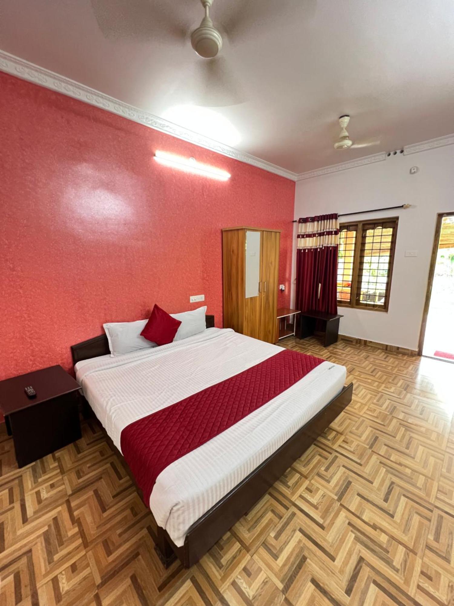 The Midway Jungle Resort Masinagudi Buitenkant foto