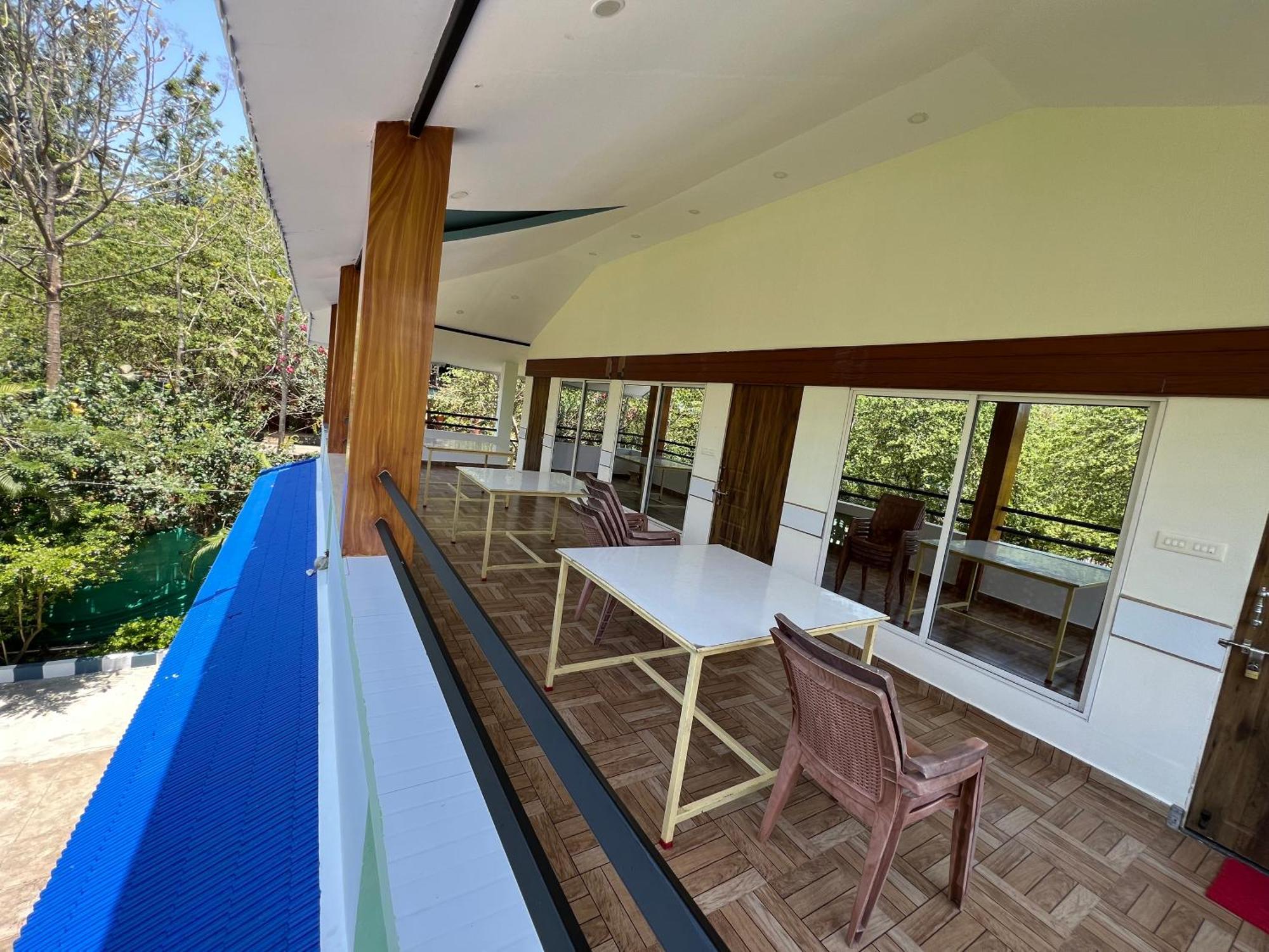 The Midway Jungle Resort Masinagudi Buitenkant foto