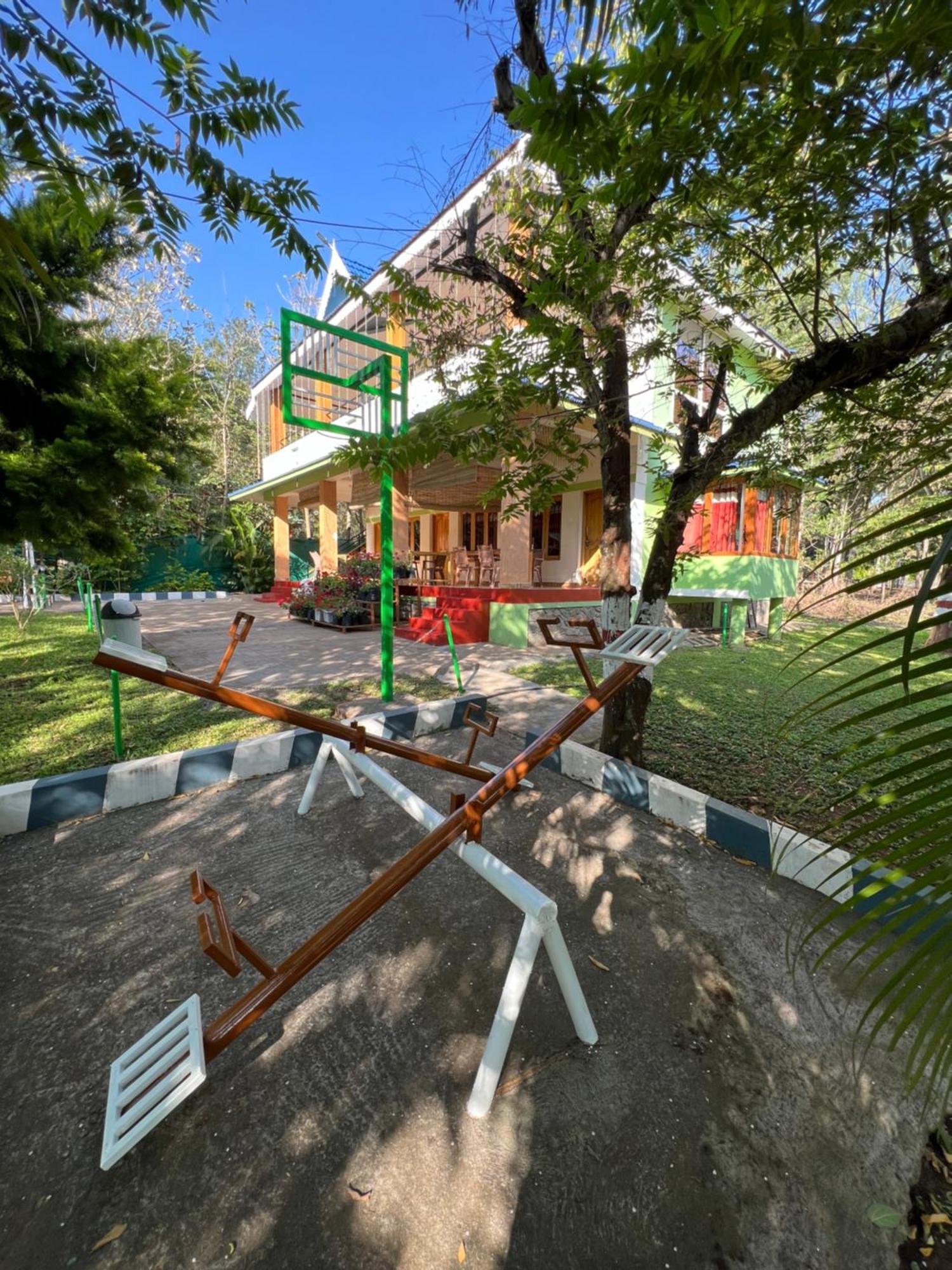 The Midway Jungle Resort Masinagudi Buitenkant foto