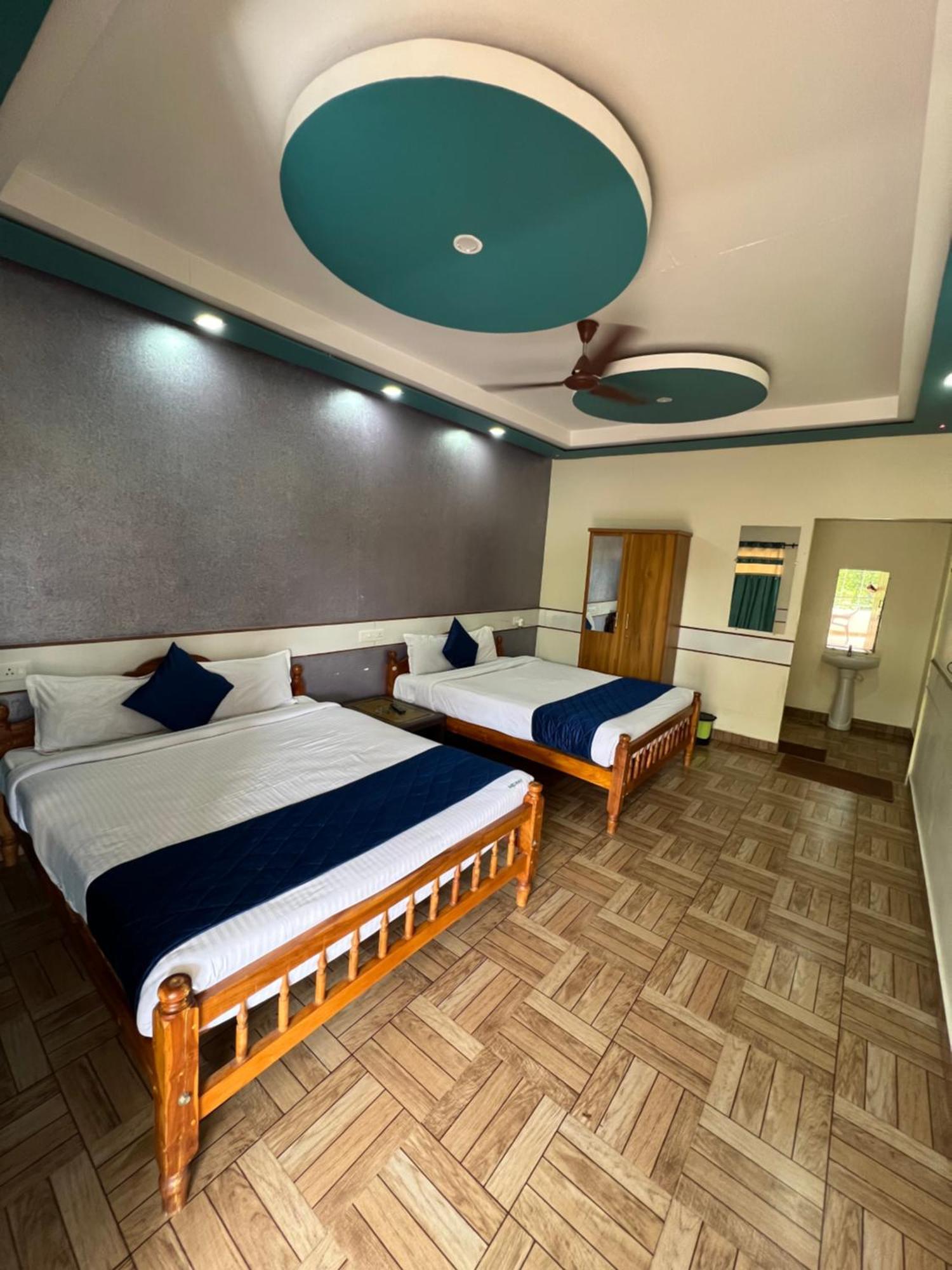 The Midway Jungle Resort Masinagudi Buitenkant foto