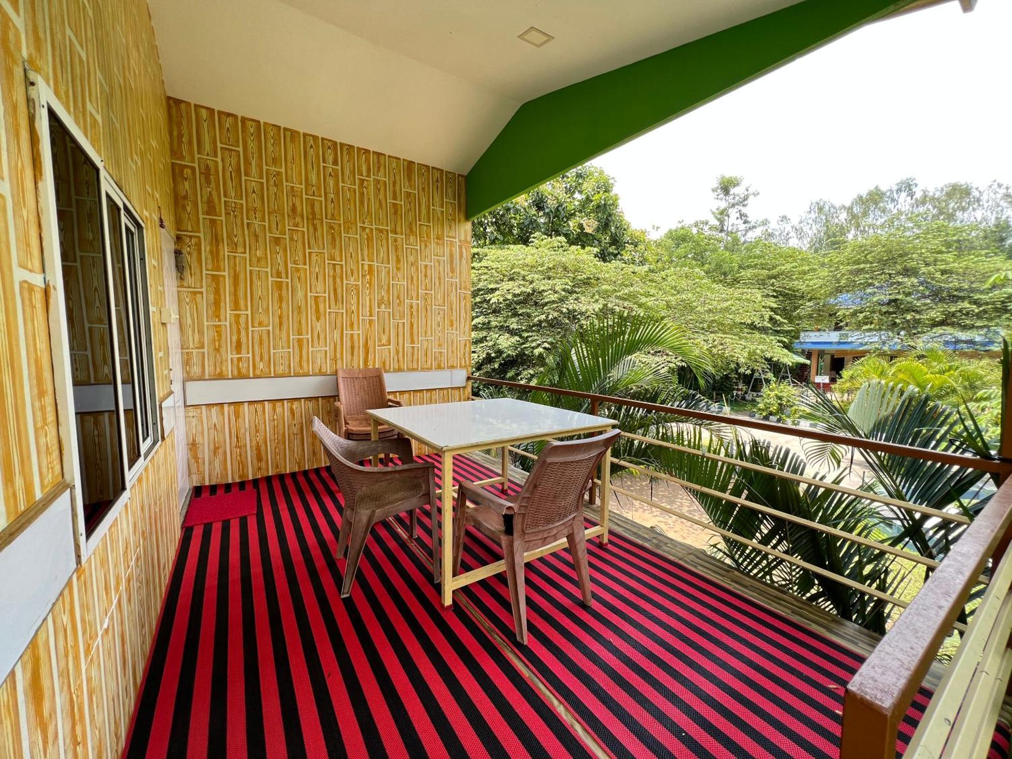 The Midway Jungle Resort Masinagudi Buitenkant foto